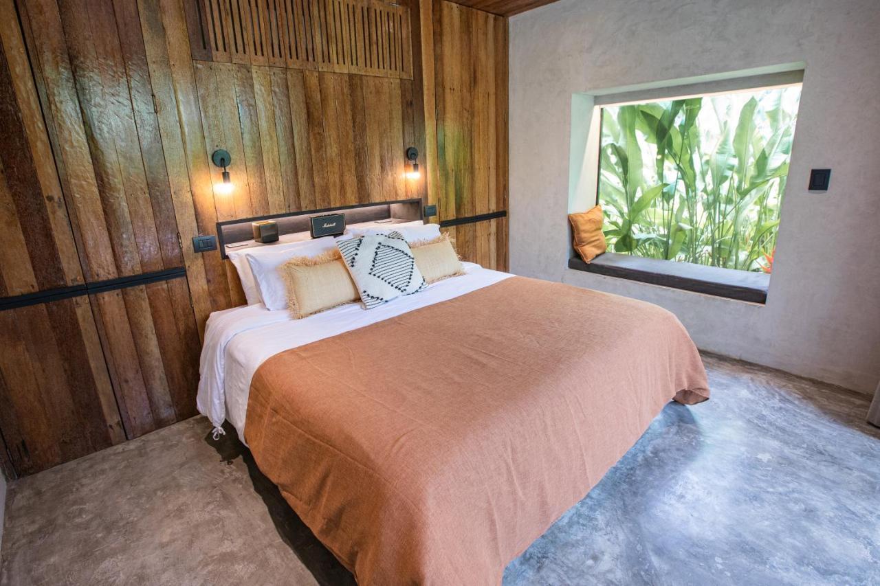 Surfing Temple Hotel Boutique 卢纳将军城 外观 照片