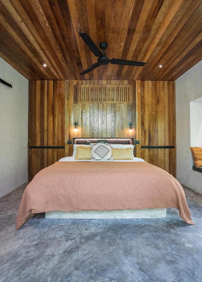 Surfing Temple Hotel Boutique 卢纳将军城 外观 照片